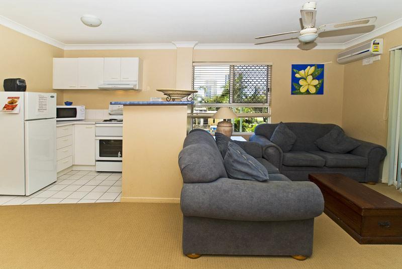 Budds Beach Apartments Surfers Paradise Extérieur photo