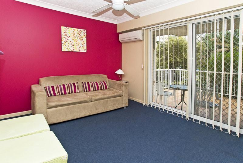 Budds Beach Apartments Surfers Paradise Extérieur photo