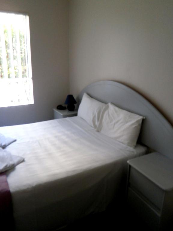 Budds Beach Apartments Surfers Paradise Extérieur photo